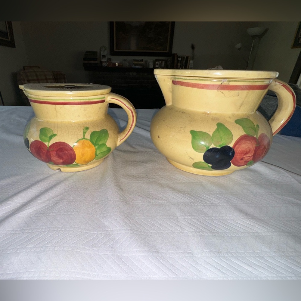 Persianware pair of ceramic Pitchers - Picture 2 of 5